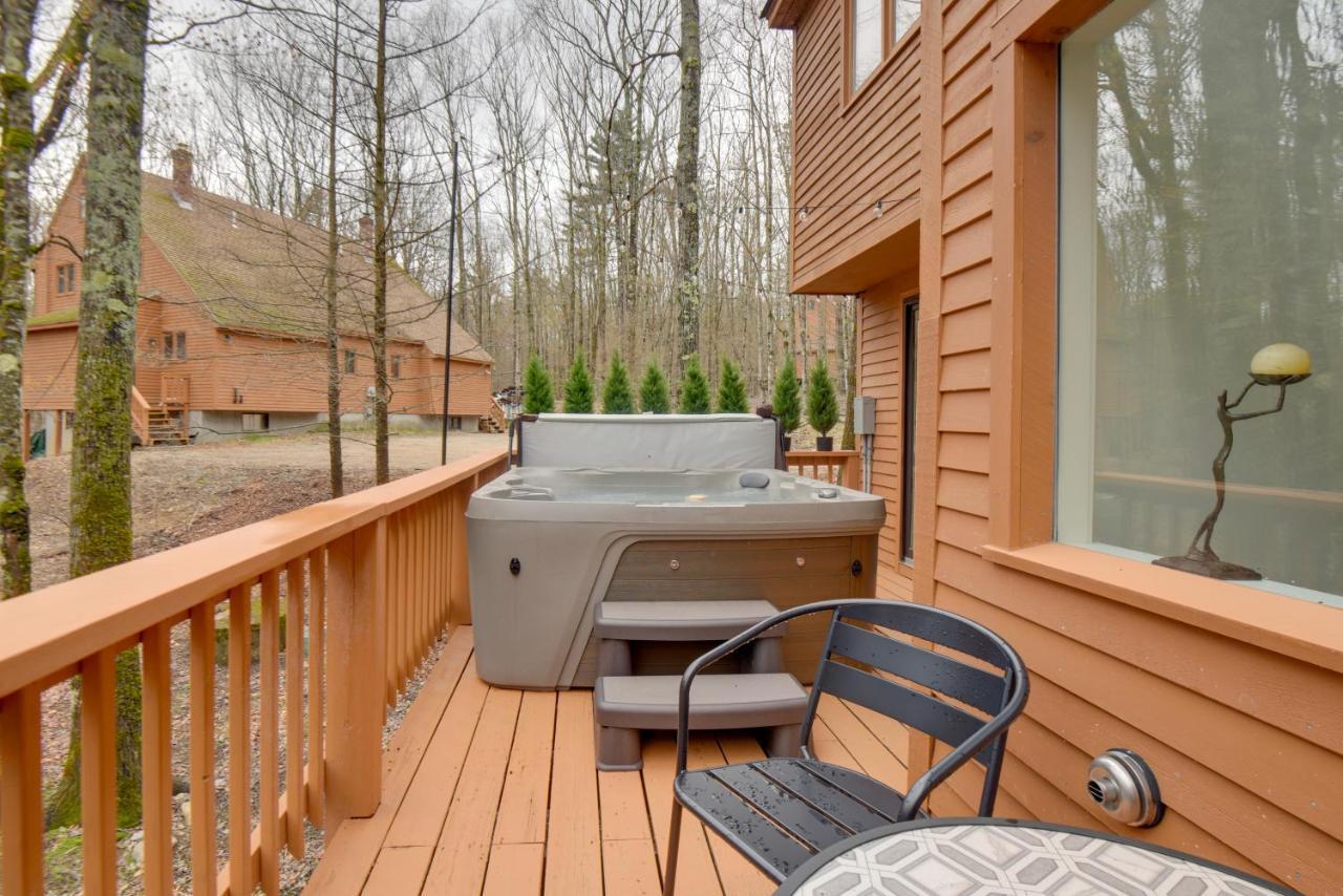 North Conway Townhome With Private Hot Tub And Deck! Exterior photo